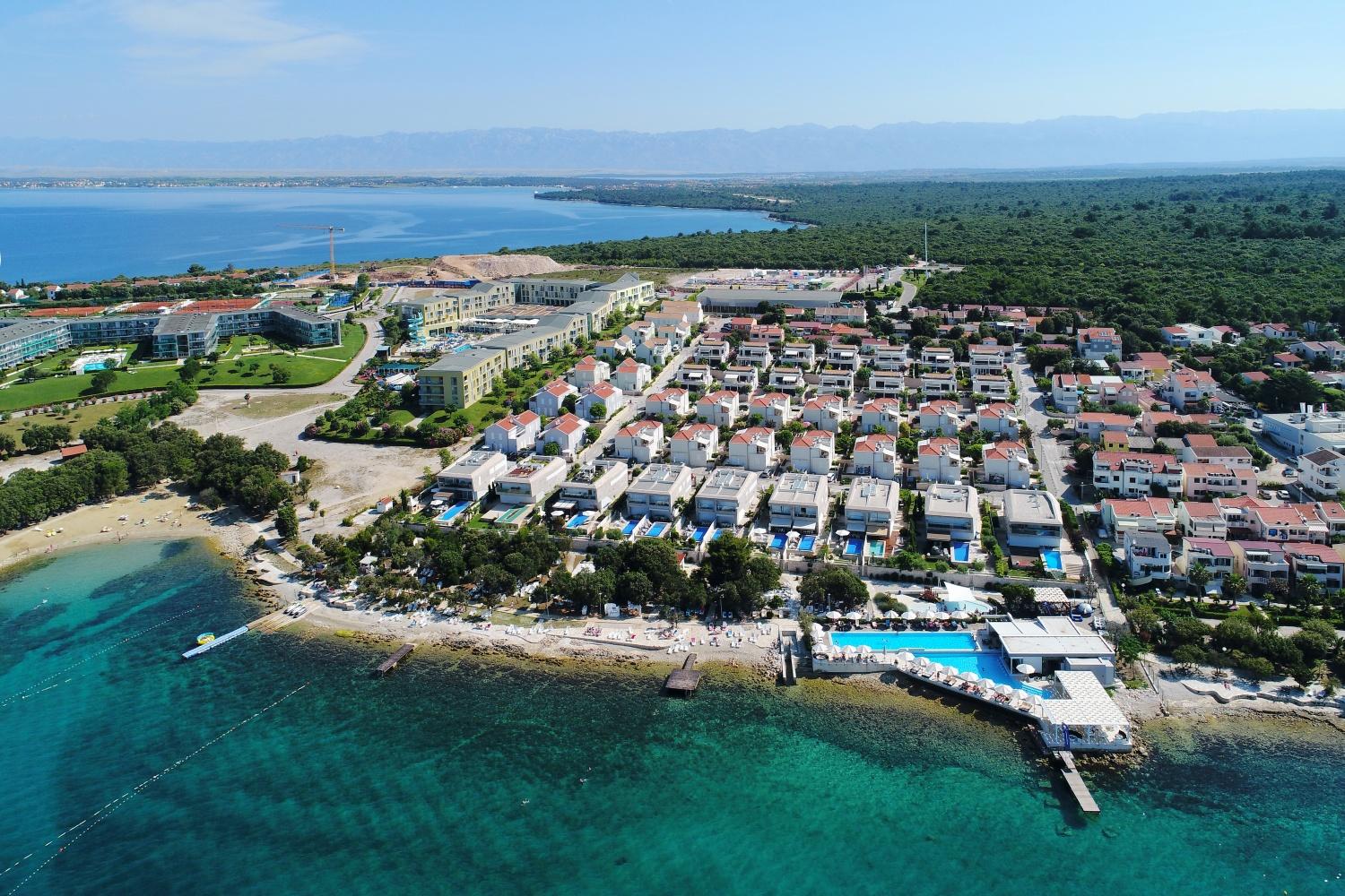 Sunnyside Apartments Resort Петрчане Экстерьер фото