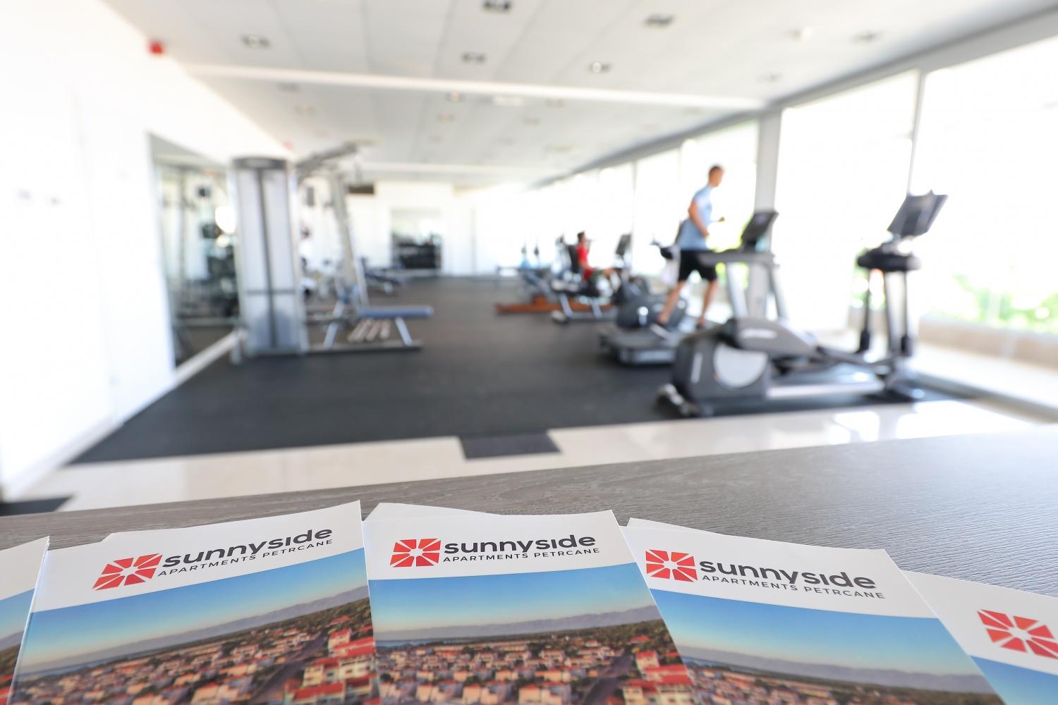 Sunnyside Apartments Resort Петрчане Экстерьер фото