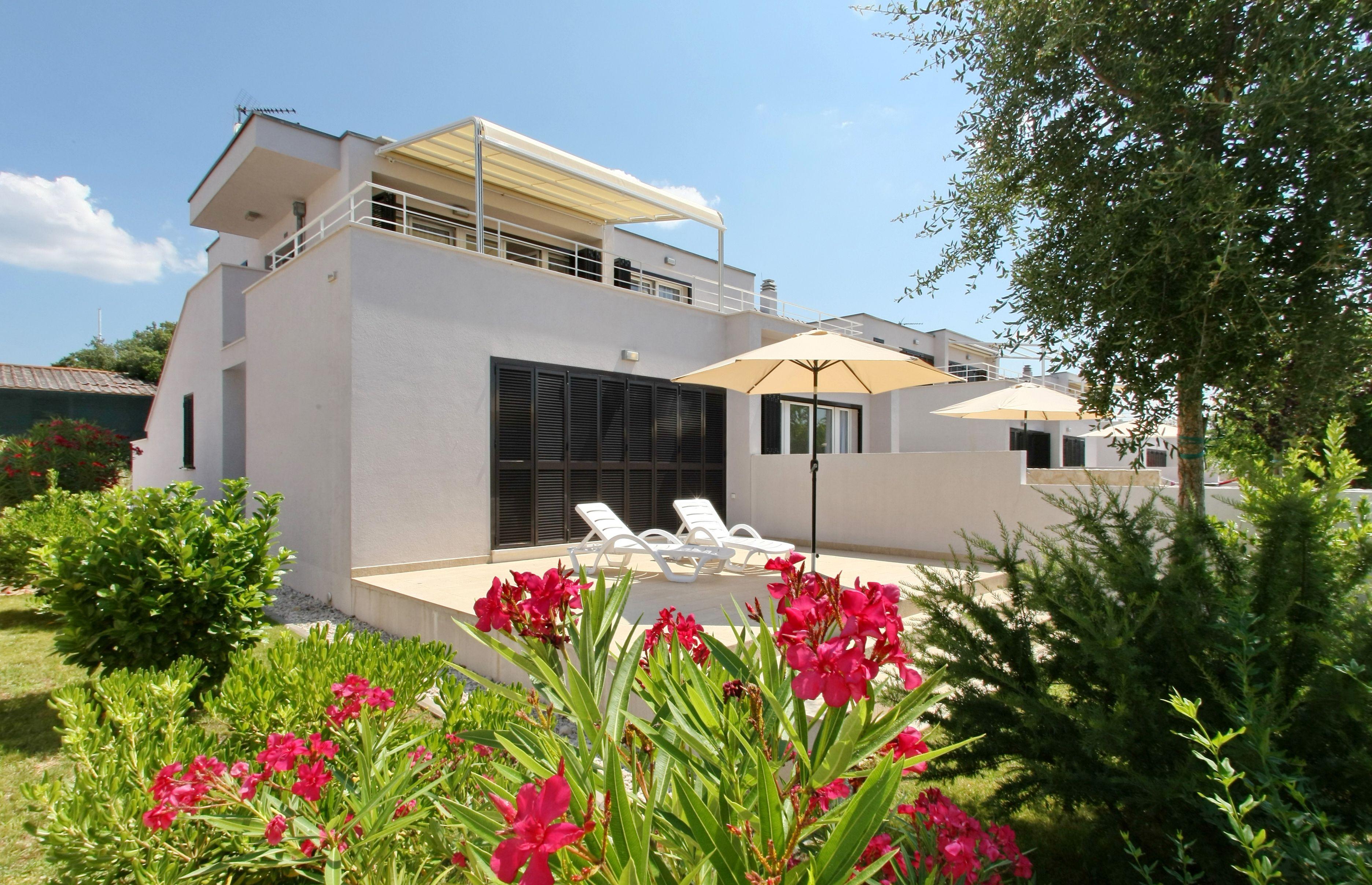 Sunnyside Apartments Resort Петрчане Экстерьер фото